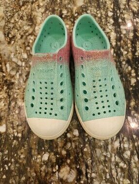 Native Shoes Mint Green with Pink Gradient Kids Slip-On Sneakers
